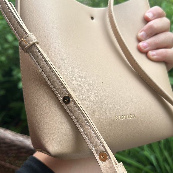 Samara Vegan Tan Leather Crossbody neutral tan cream color - Picture 10 of 10